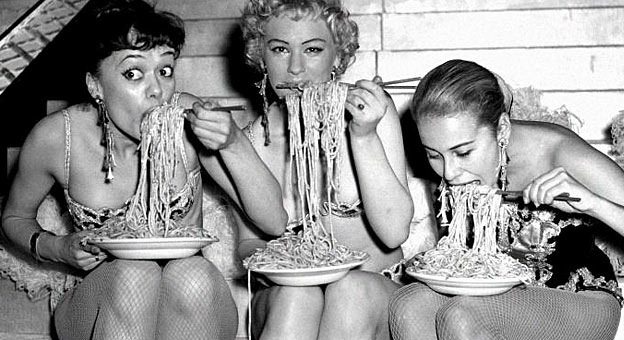 eating carbs pasta