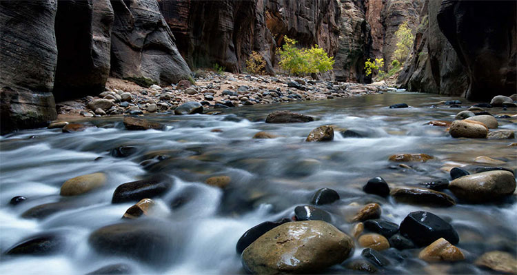 rocky river hike narrows zion