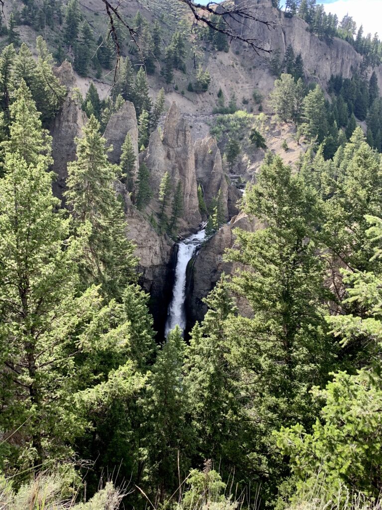 yellowstone waterfall
